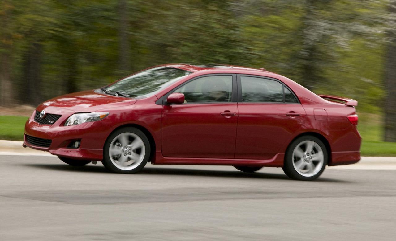 U.S. Safety Regulators Close Toyota Unintended Acceleration Case