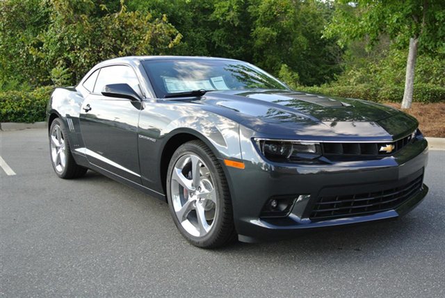 Last of the Mustang Beating Chevrolet Camaro