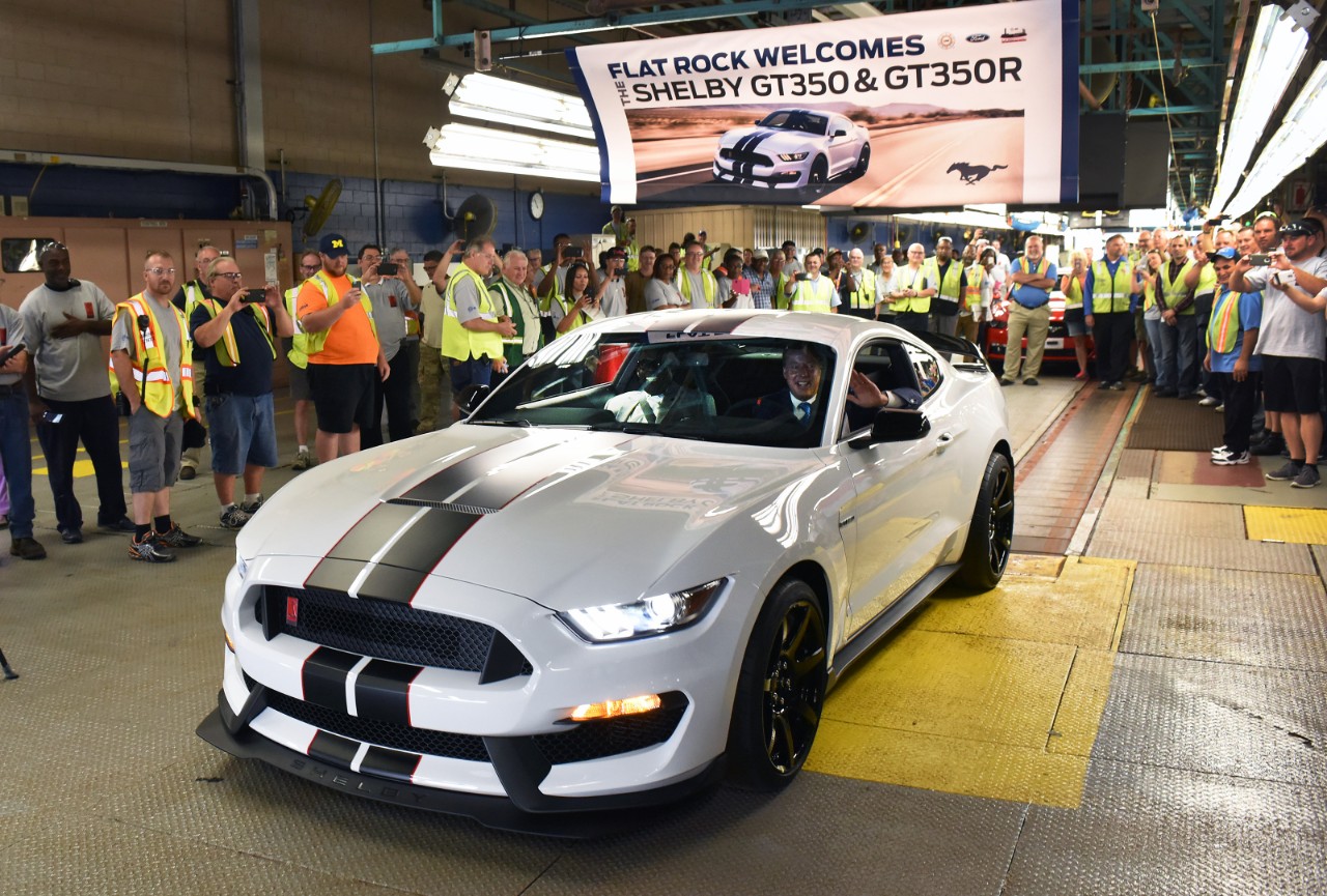 The Shelby GT350R Mustang Is on Its Way!