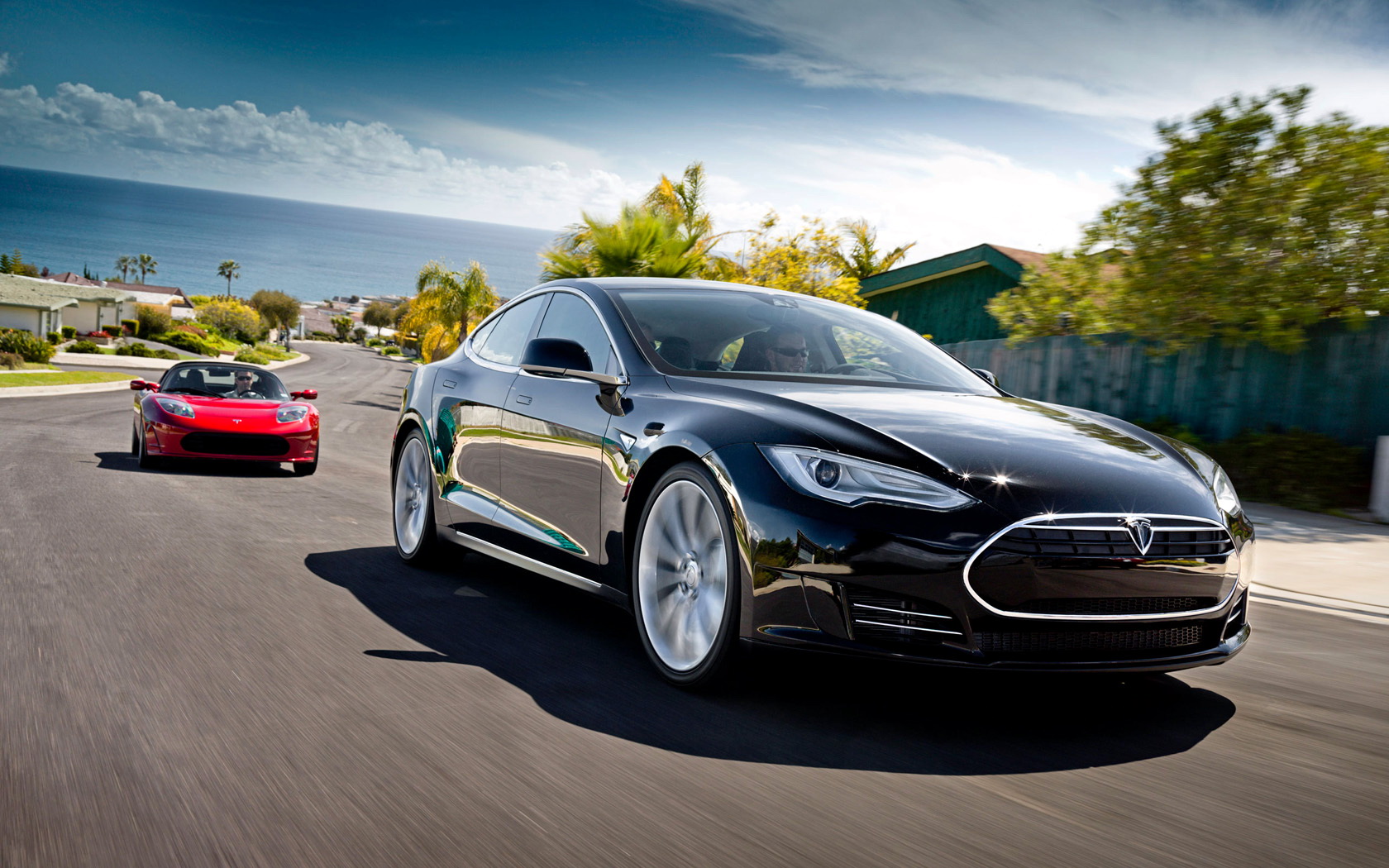 Tesla Terrifies Petrol Powered Automakers